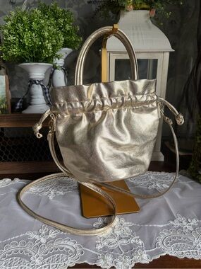 Aerie Metallic Gold Women's Drawstring Bucket Bag